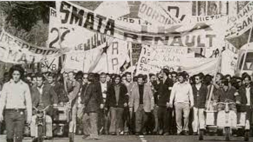 personas marchando